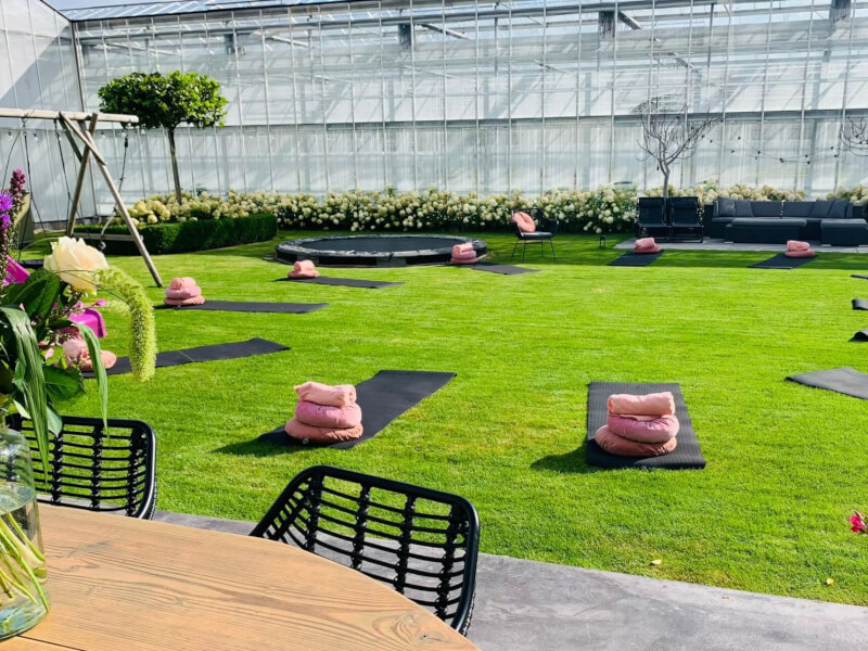 yoga buiten